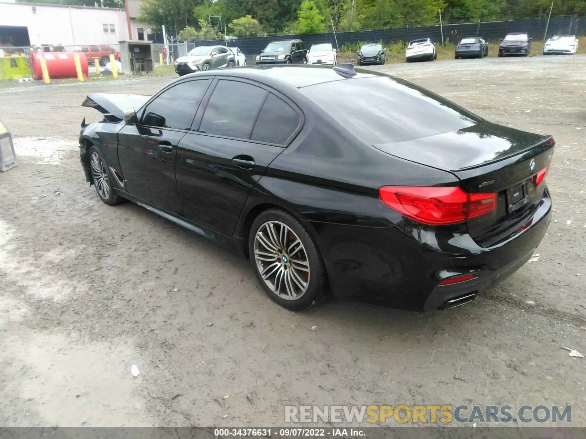 3 Photograph of a damaged car WBAJB9C55KB464755 BMW 5 SERIES 2019