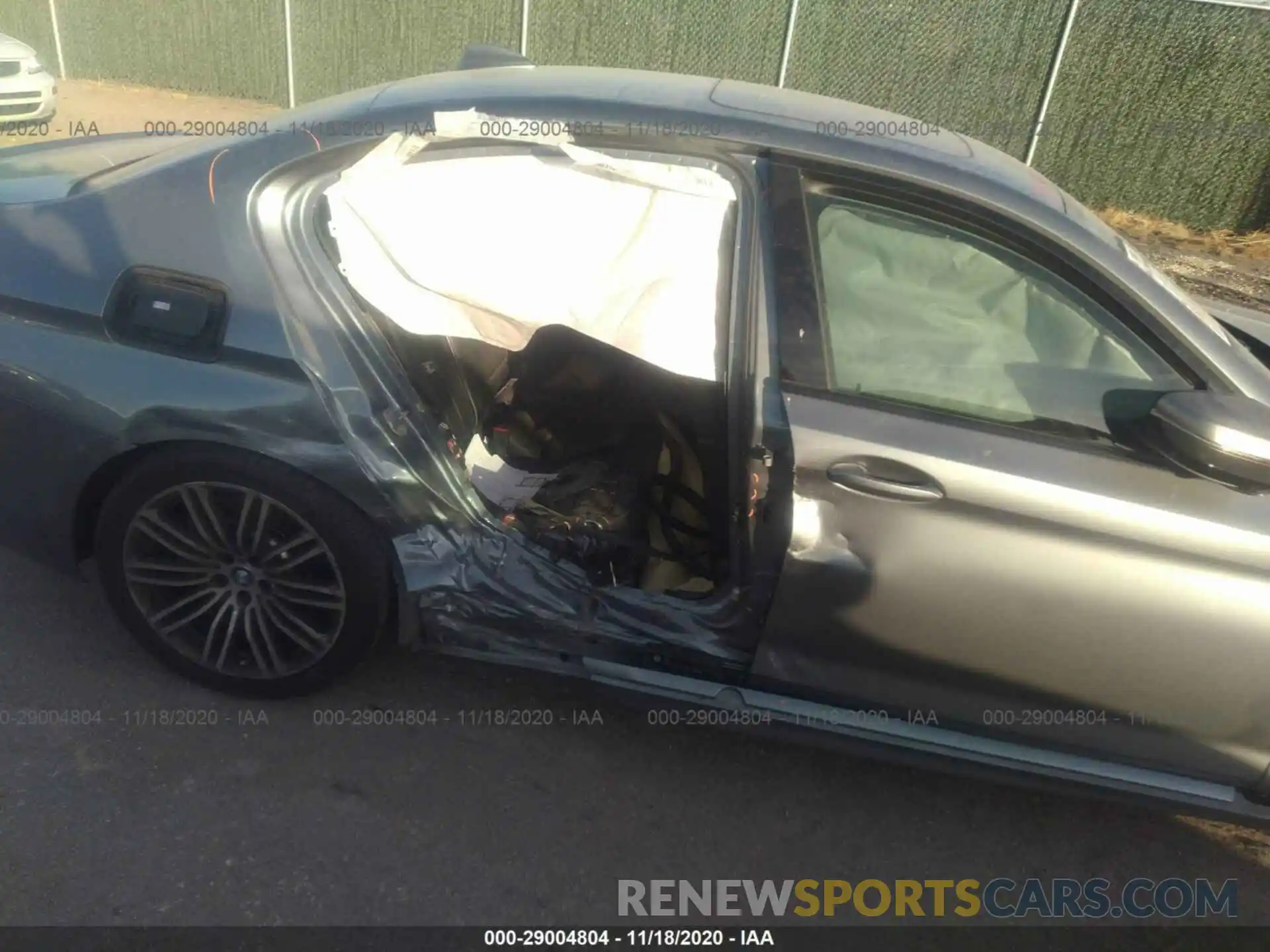 6 Photograph of a damaged car WBAJB9C55KB464898 BMW 5 SERIES 2019