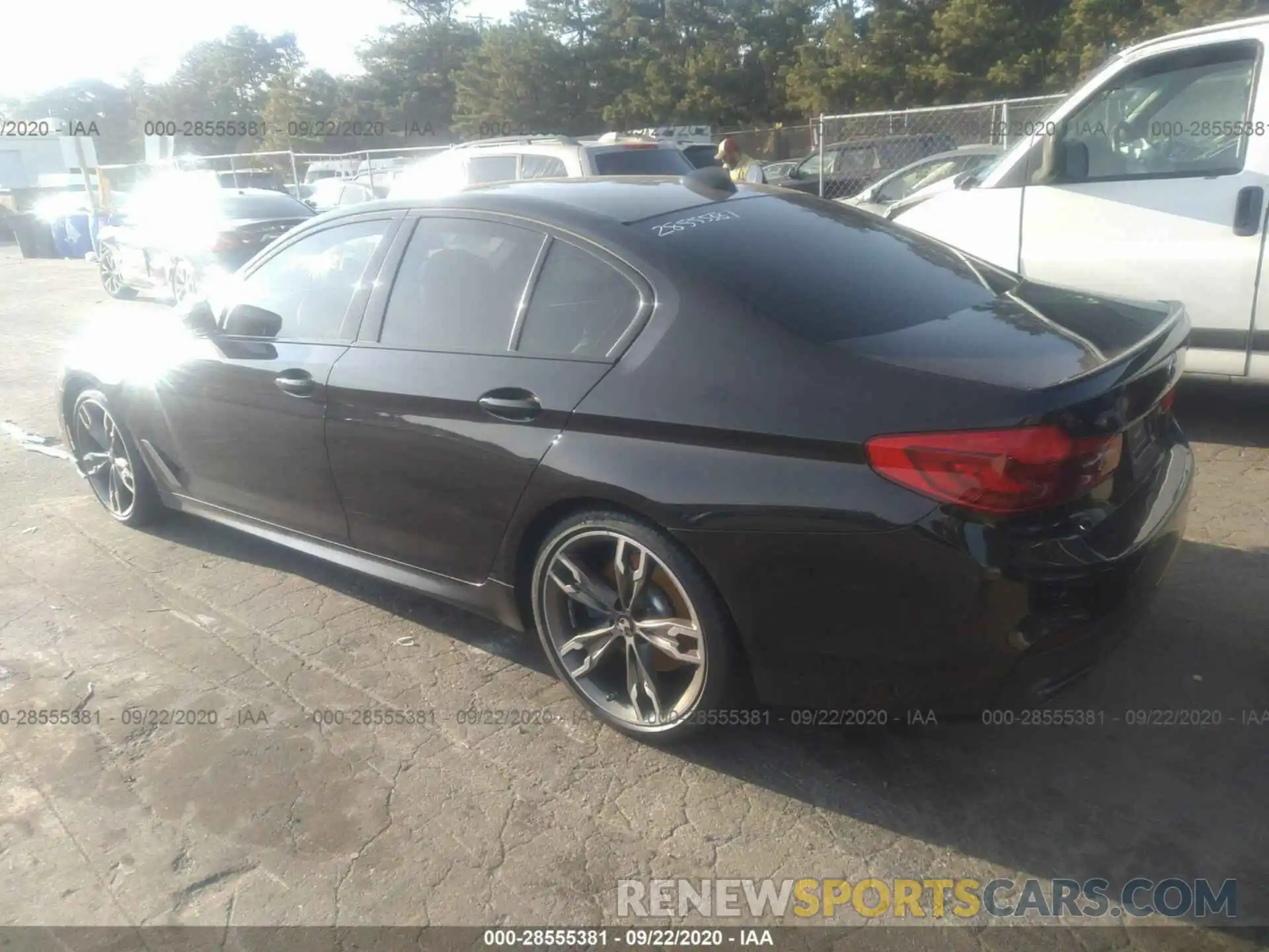 3 Photograph of a damaged car WBAJB9C56KB465140 BMW 5 SERIES 2019