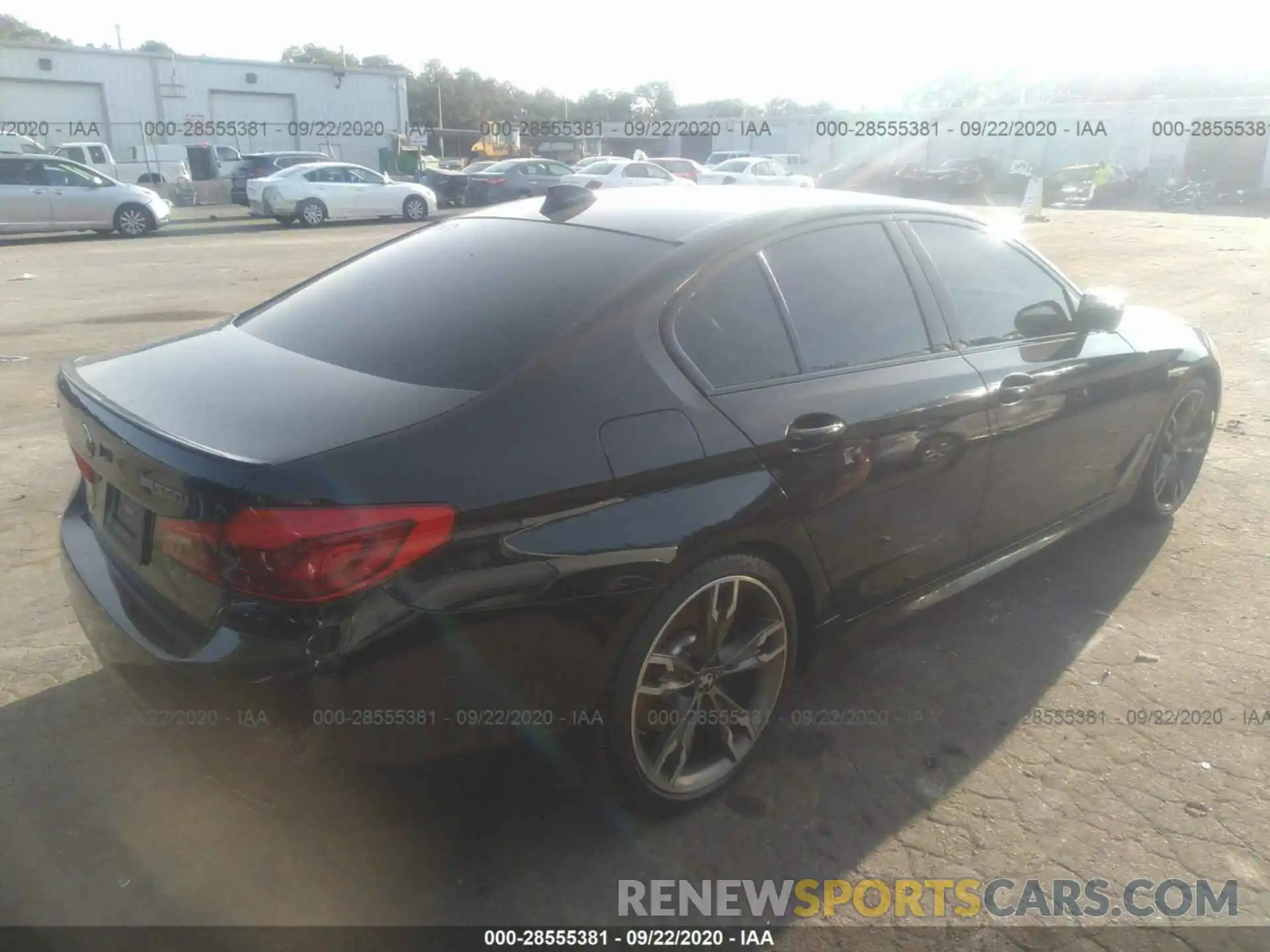 4 Photograph of a damaged car WBAJB9C56KB465140 BMW 5 SERIES 2019