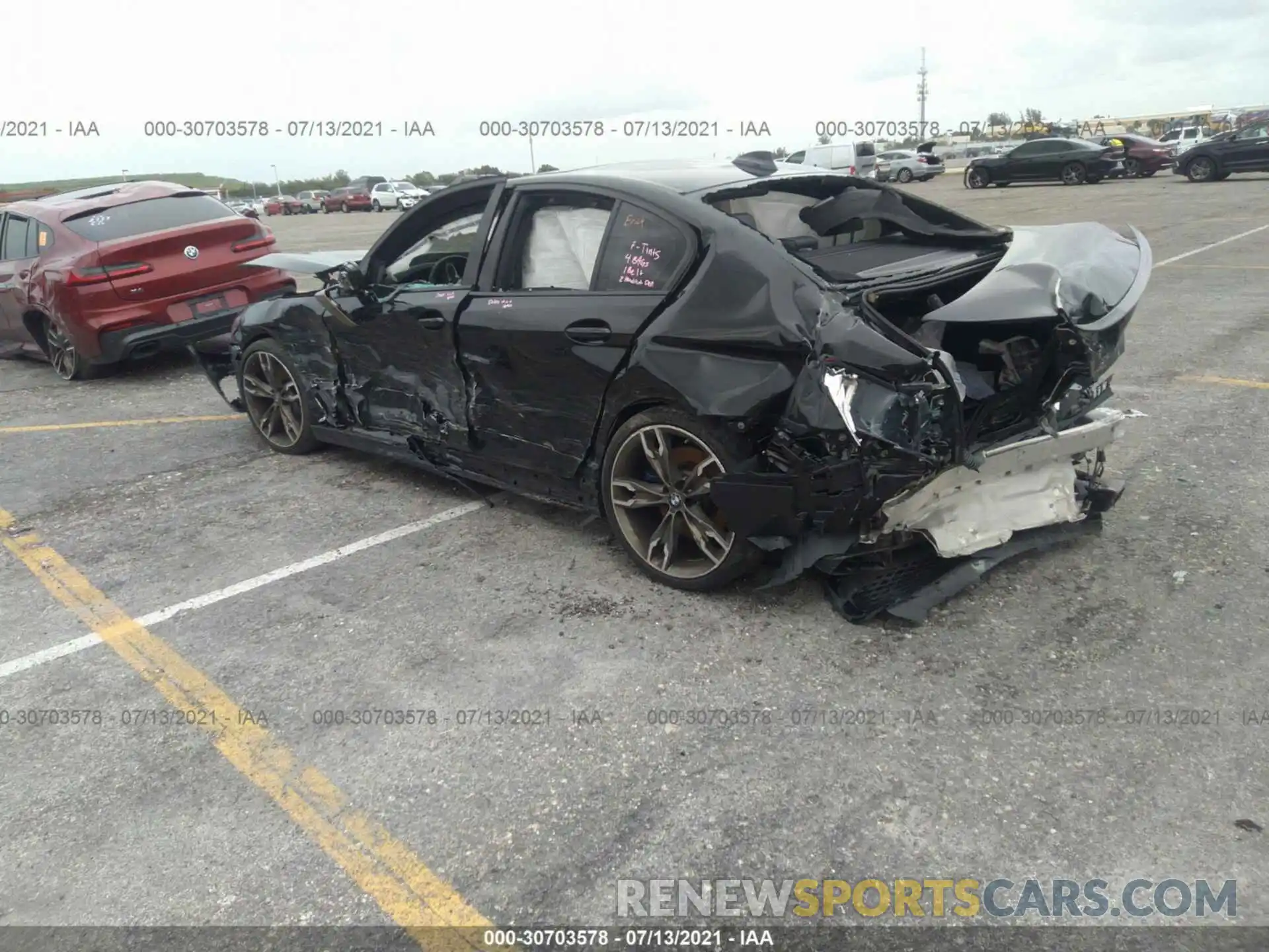 3 Photograph of a damaged car WBAJB9C58KB464040 BMW 5 SERIES 2019