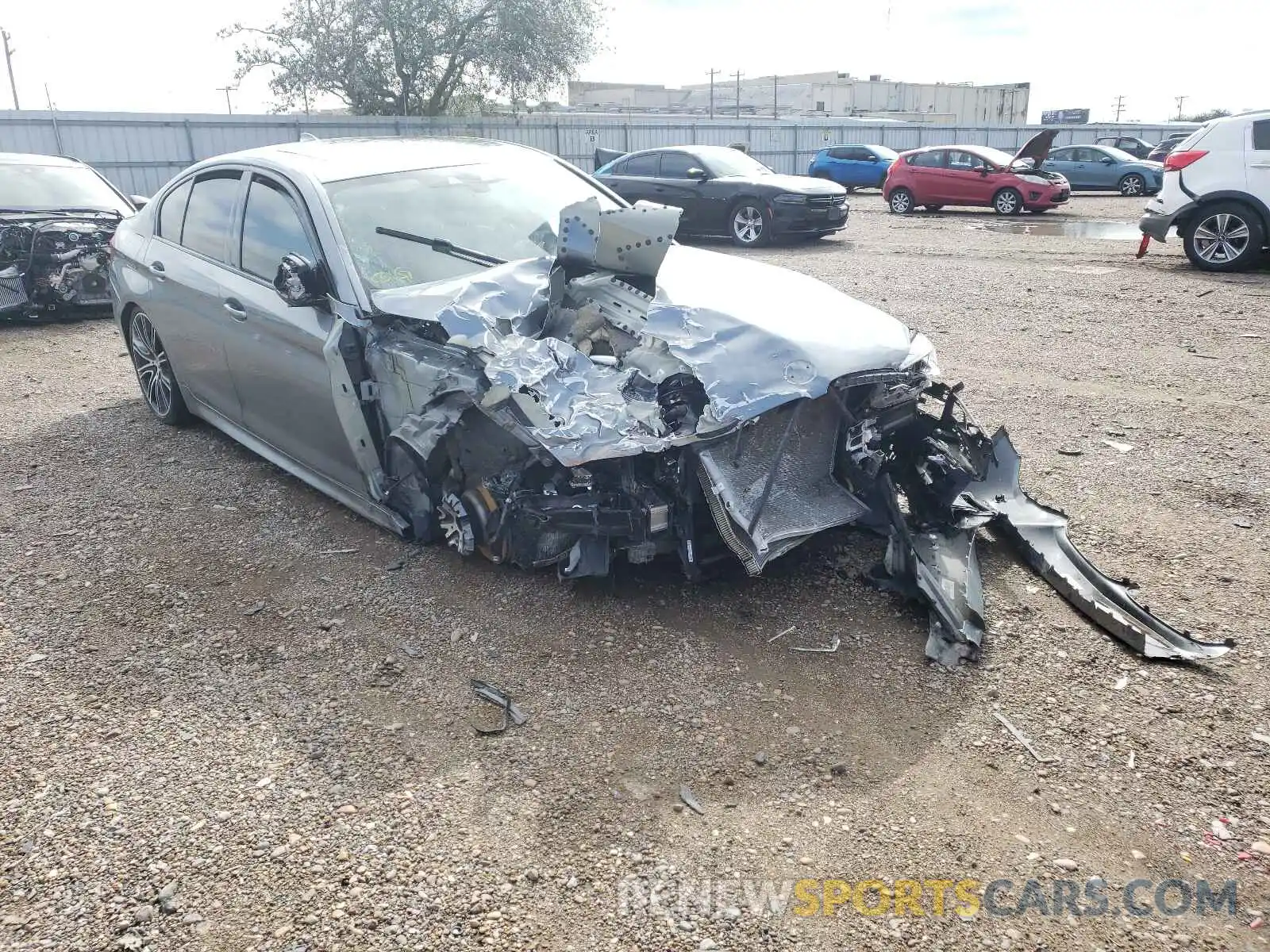 1 Photograph of a damaged car WBAJE5C50KWW14120 BMW 5 SERIES 2019