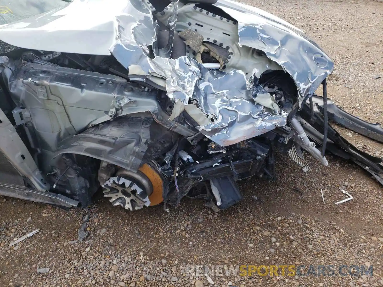 9 Photograph of a damaged car WBAJE5C50KWW14120 BMW 5 SERIES 2019