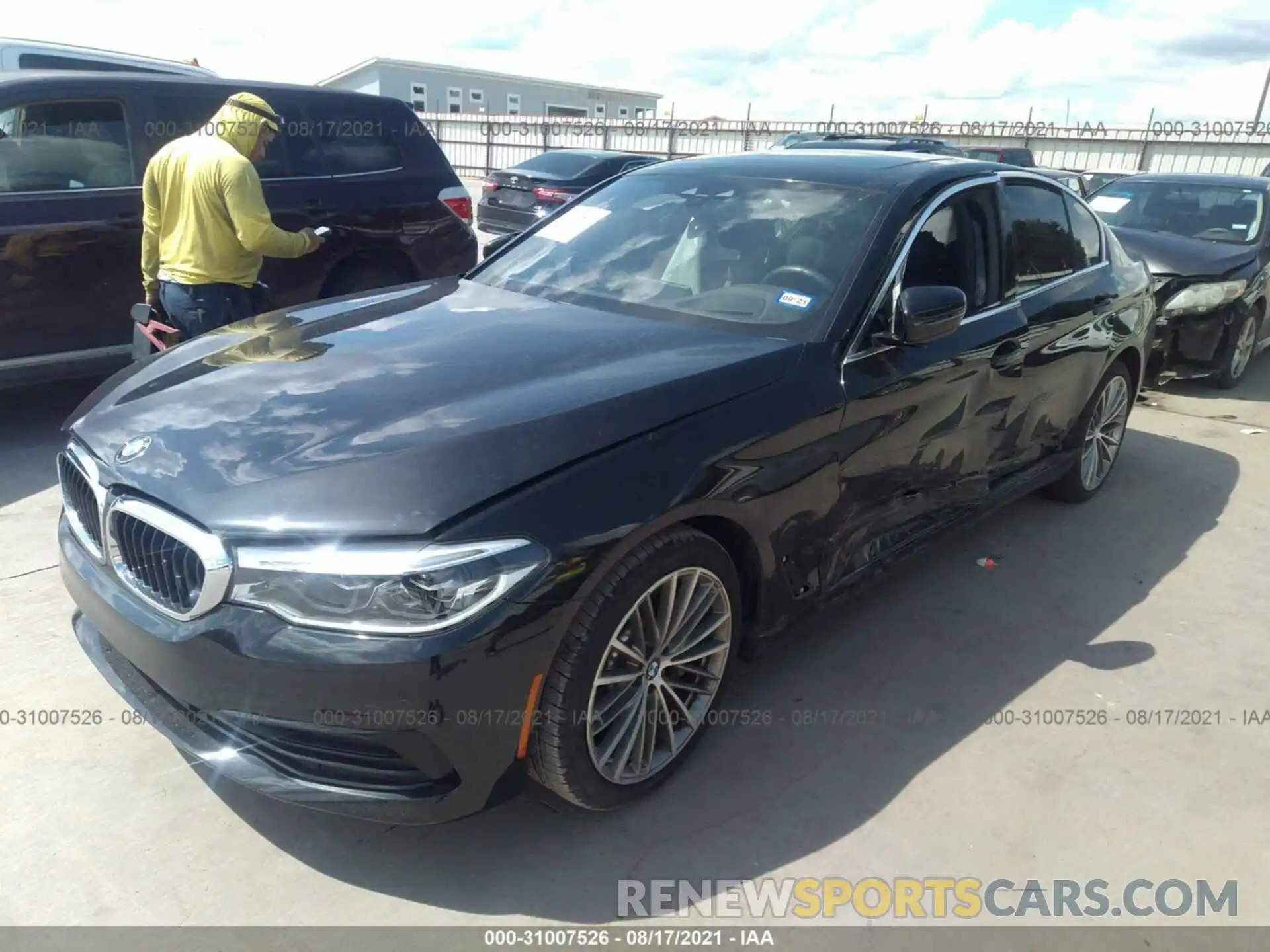 2 Photograph of a damaged car WBAJE5C51KG919426 BMW 5 SERIES 2019