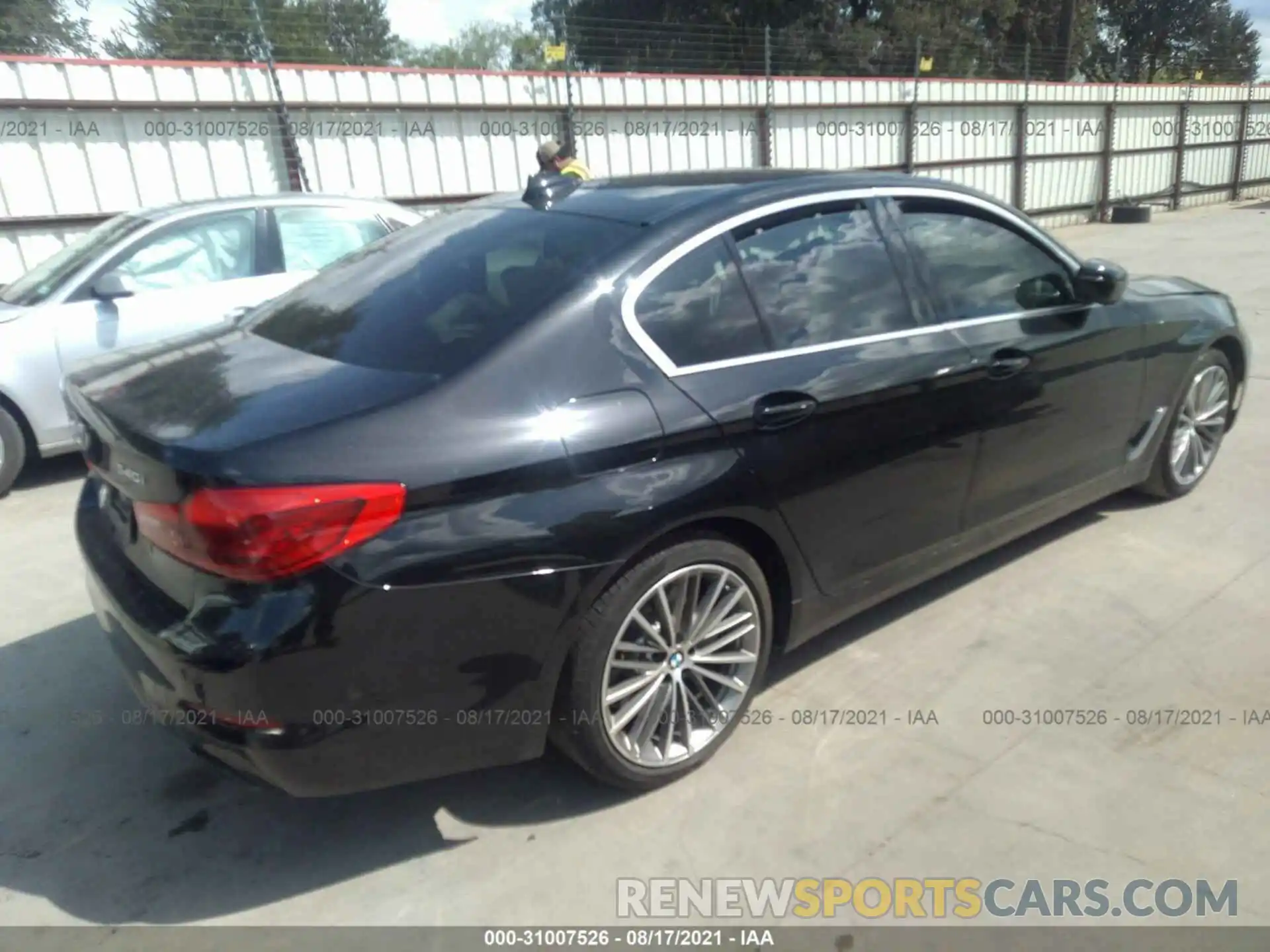 4 Photograph of a damaged car WBAJE5C51KG919426 BMW 5 SERIES 2019