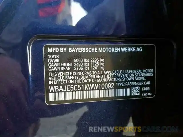 10 Фотография поврежденного автомобиля WBAJE5C51KWW10092 BMW 5 SERIES 2019