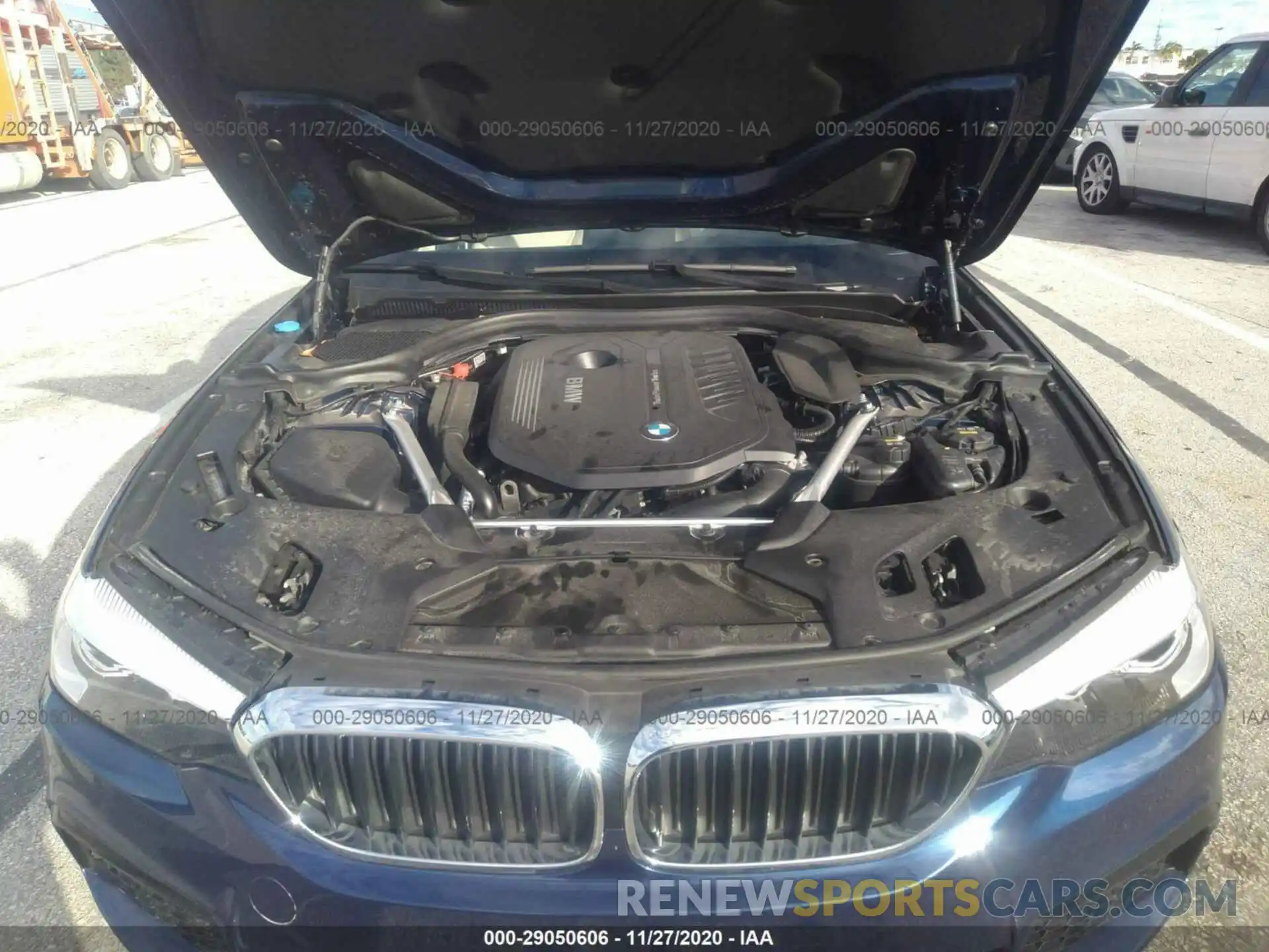 10 Photograph of a damaged car WBAJE5C51KWW27846 BMW 5 SERIES 2019