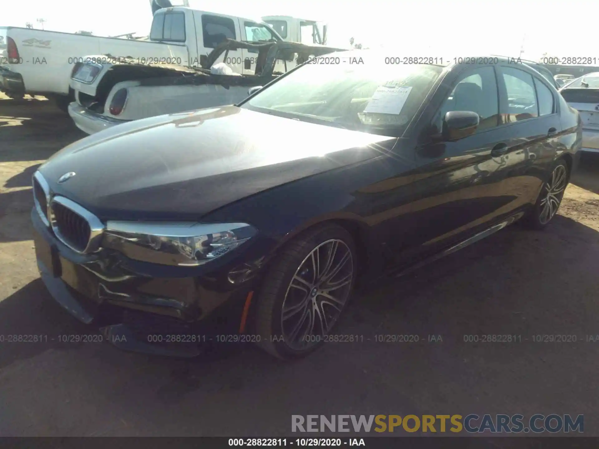 2 Photograph of a damaged car WBAJE5C52KG919161 BMW 5 SERIES 2019