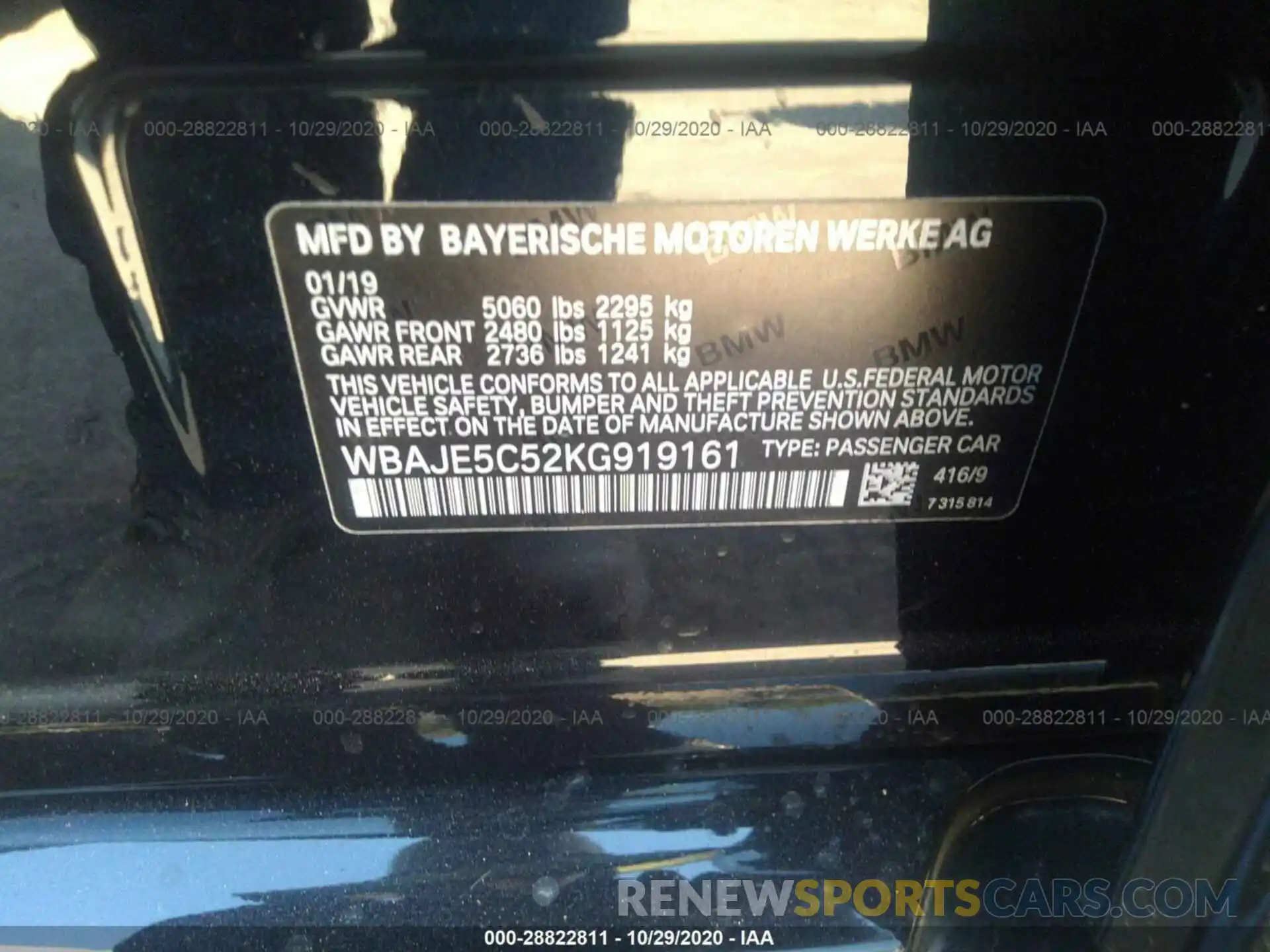 9 Photograph of a damaged car WBAJE5C52KG919161 BMW 5 SERIES 2019