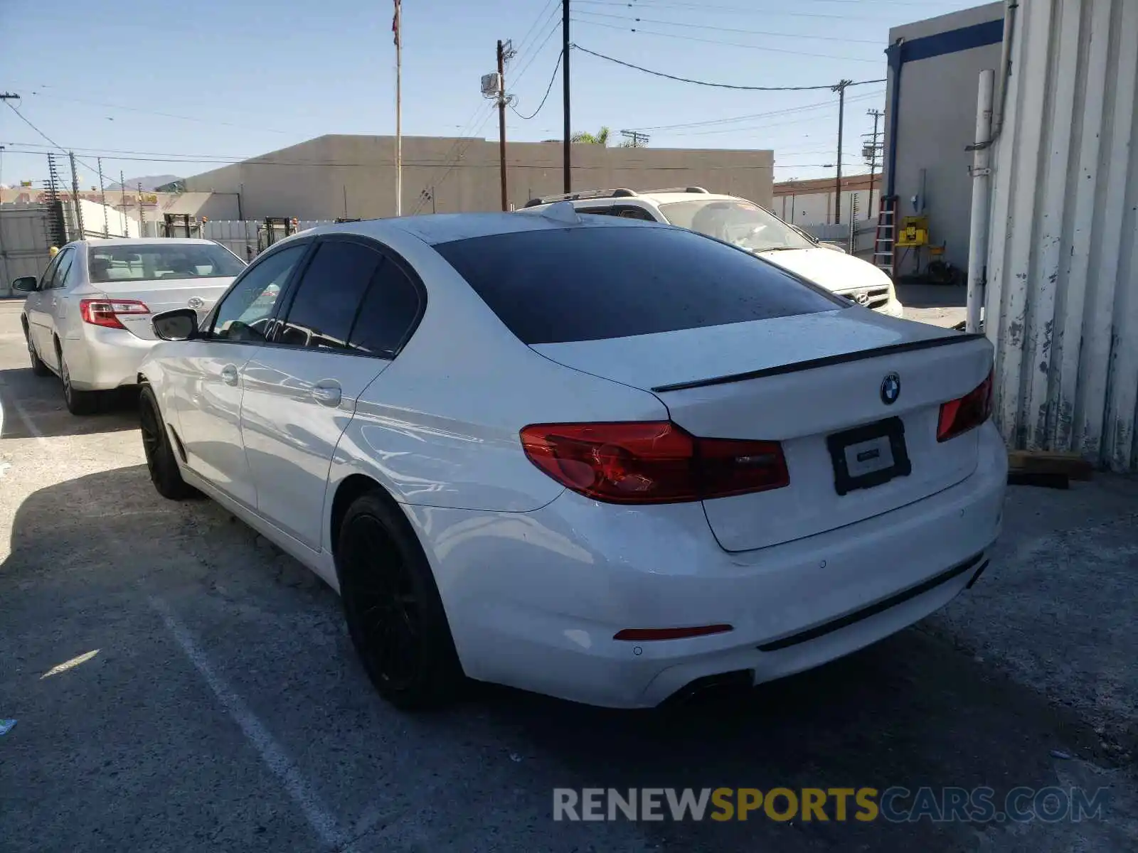 3 Photograph of a damaged car WBAJE5C52KG919872 BMW 5 SERIES 2019