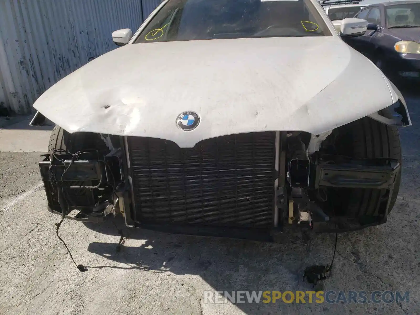 9 Photograph of a damaged car WBAJE5C52KG919872 BMW 5 SERIES 2019