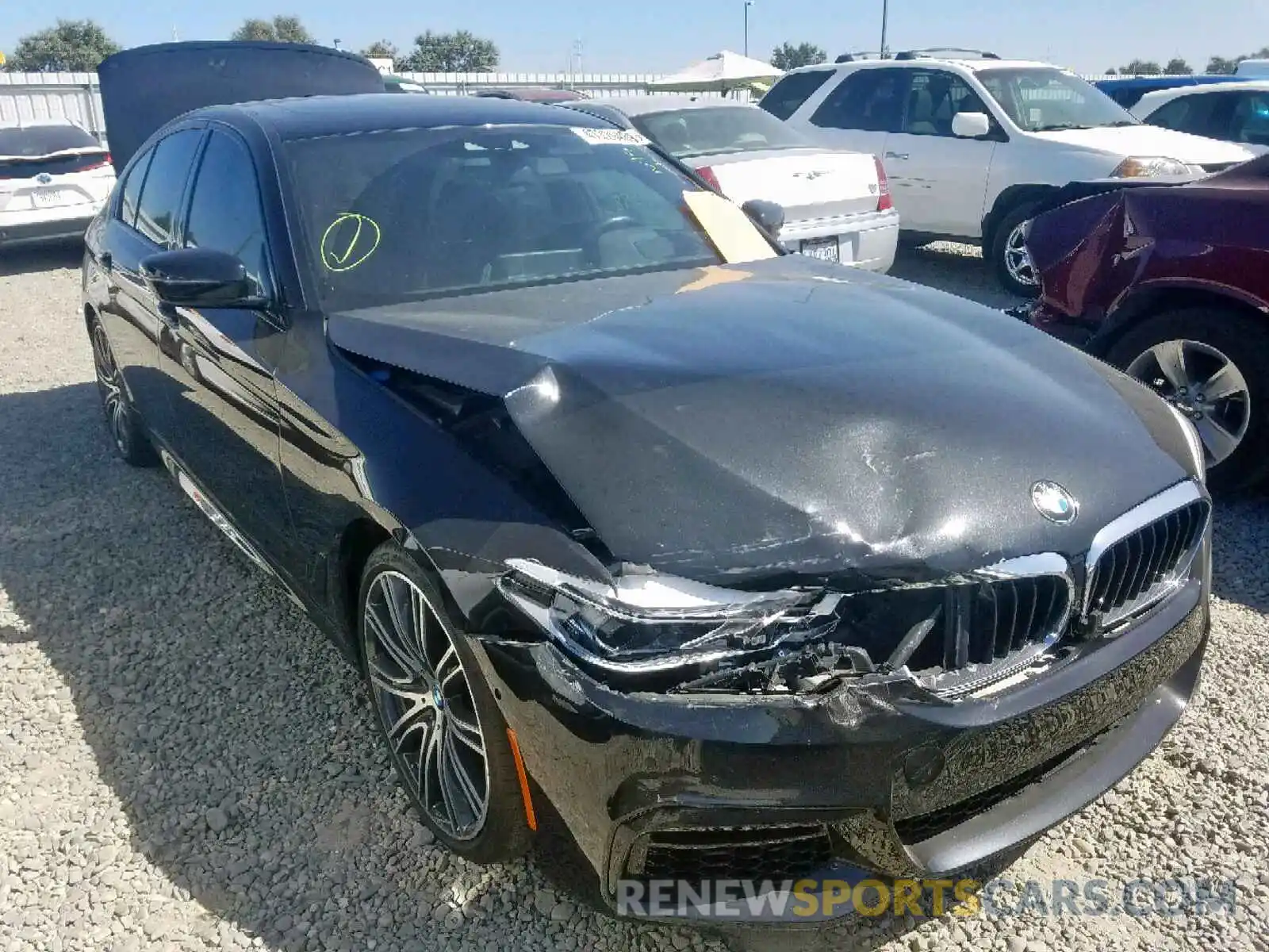 1 Photograph of a damaged car WBAJE5C52KWE66619 BMW 5 SERIES 2019