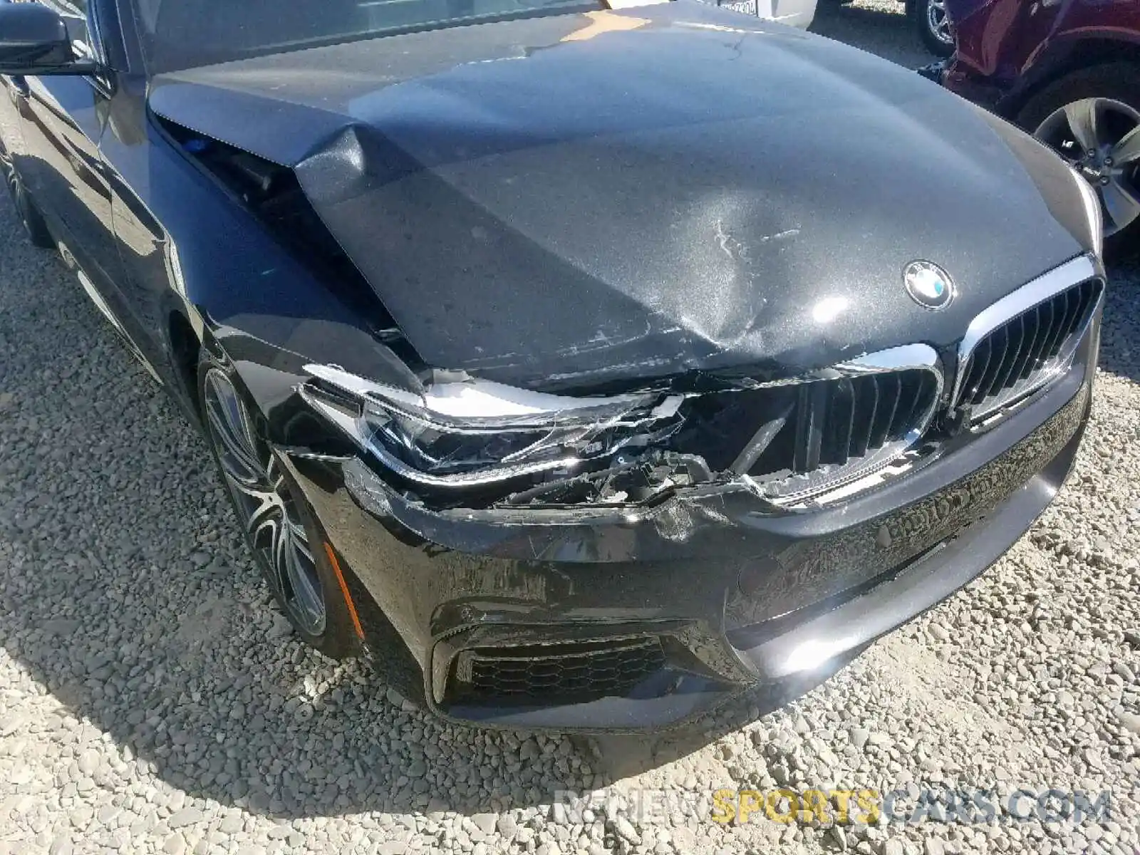 9 Photograph of a damaged car WBAJE5C52KWE66619 BMW 5 SERIES 2019