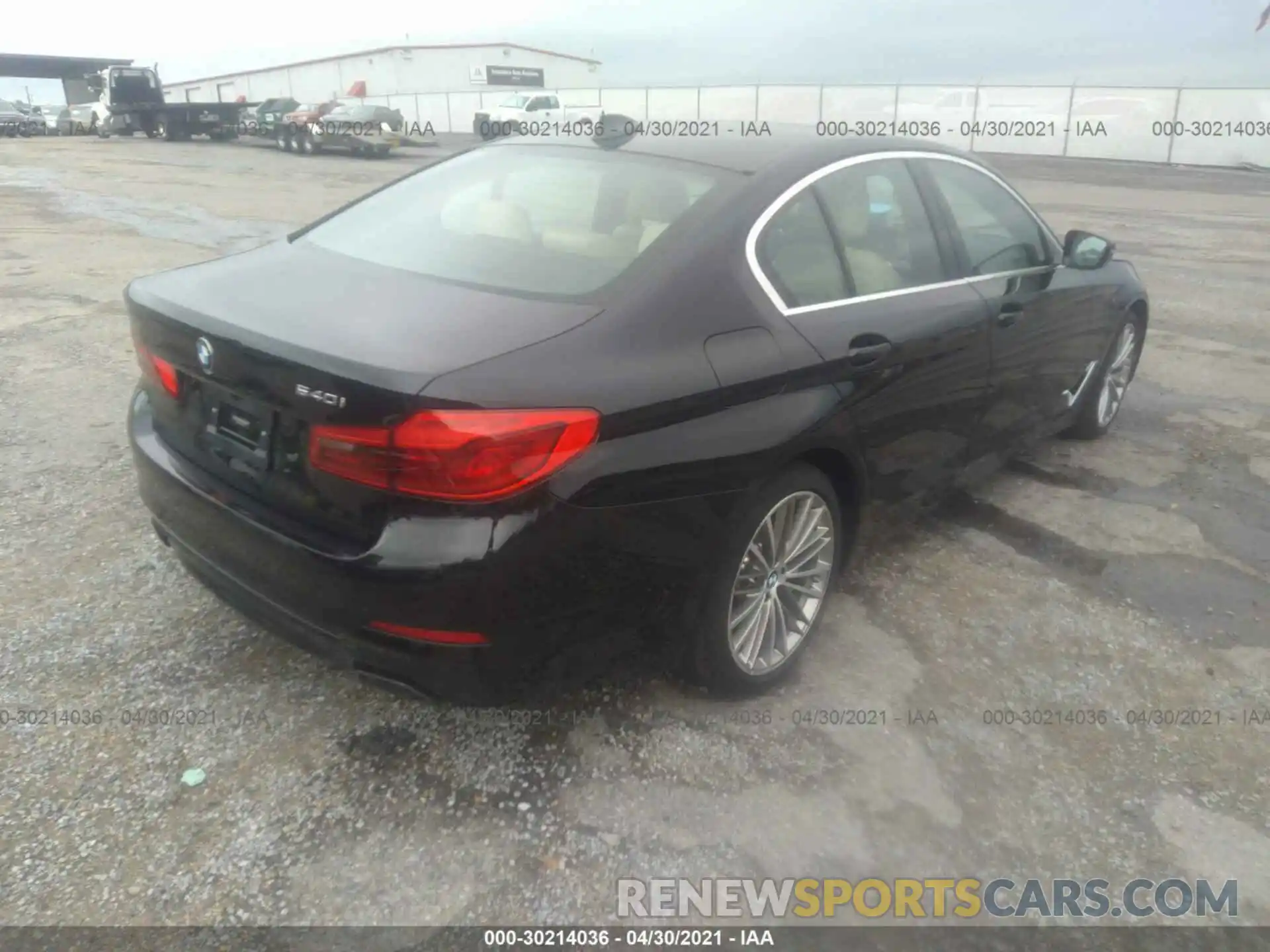 4 Photograph of a damaged car WBAJE5C52KWW37284 BMW 5 SERIES 2019