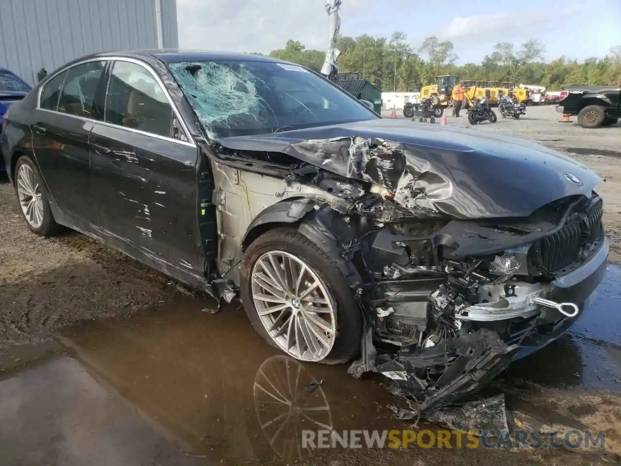 1 Photograph of a damaged car WBAJE5C53KG919606 BMW 5 SERIES 2019