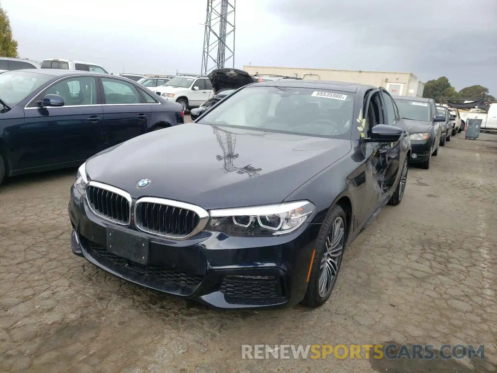 2 Photograph of a damaged car WBAJE5C53KWE66404 BMW 5 SERIES 2019