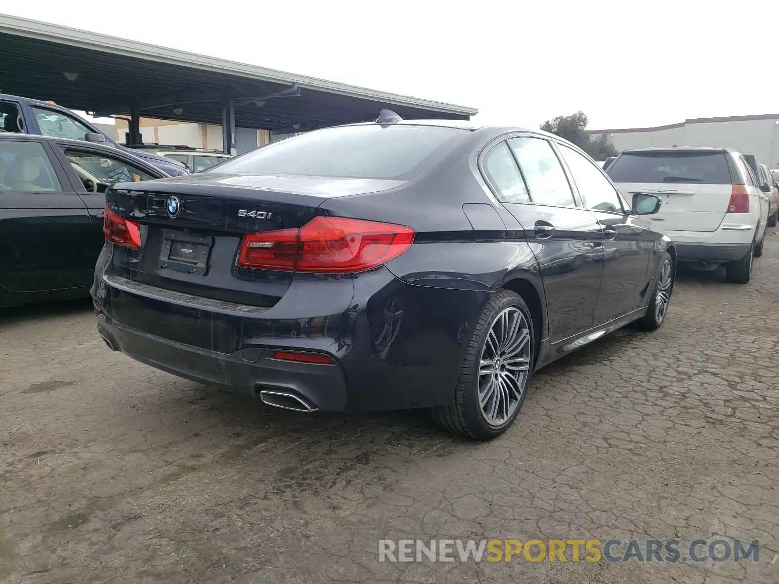 4 Photograph of a damaged car WBAJE5C53KWE66404 BMW 5 SERIES 2019