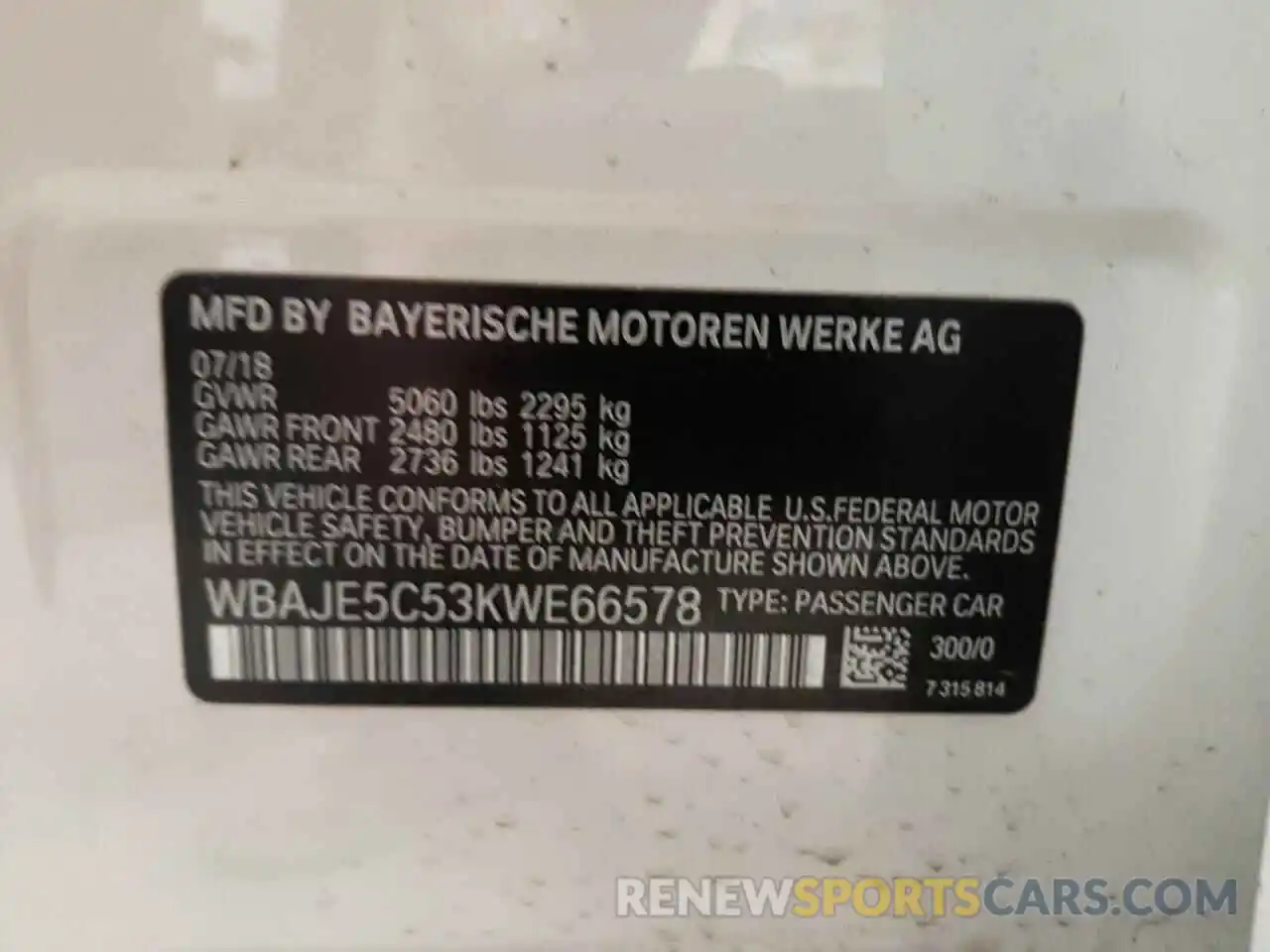 10 Photograph of a damaged car WBAJE5C53KWE66578 BMW 5 SERIES 2019