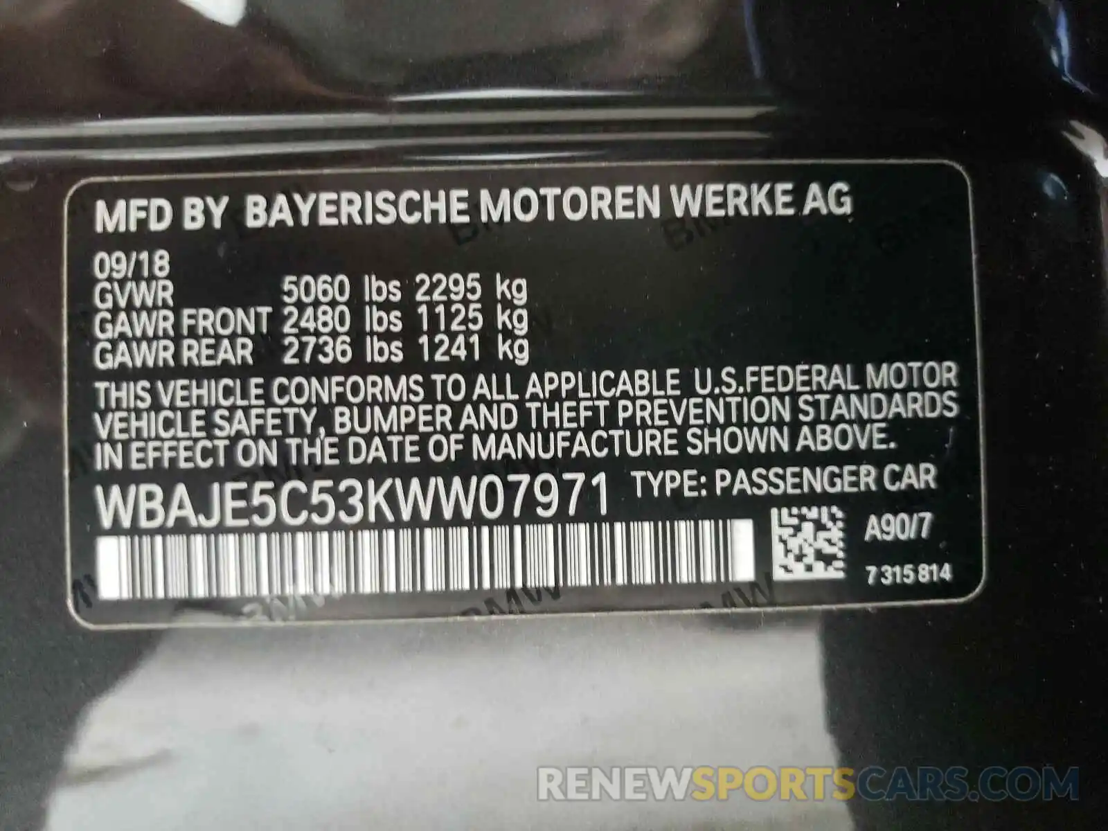10 Photograph of a damaged car WBAJE5C53KWW07971 BMW 5 SERIES 2019