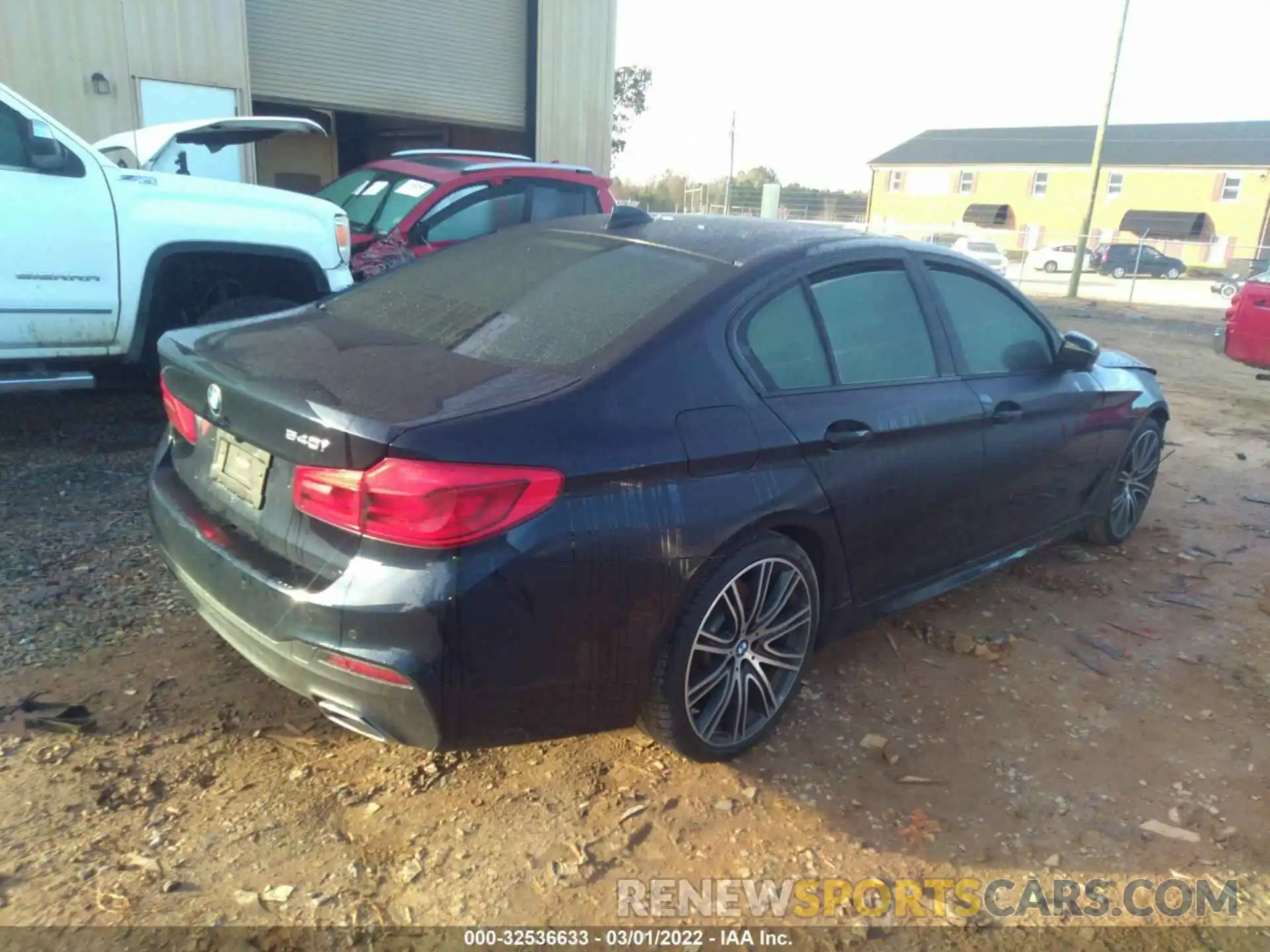 4 Photograph of a damaged car WBAJE5C53KWW18954 BMW 5 SERIES 2019