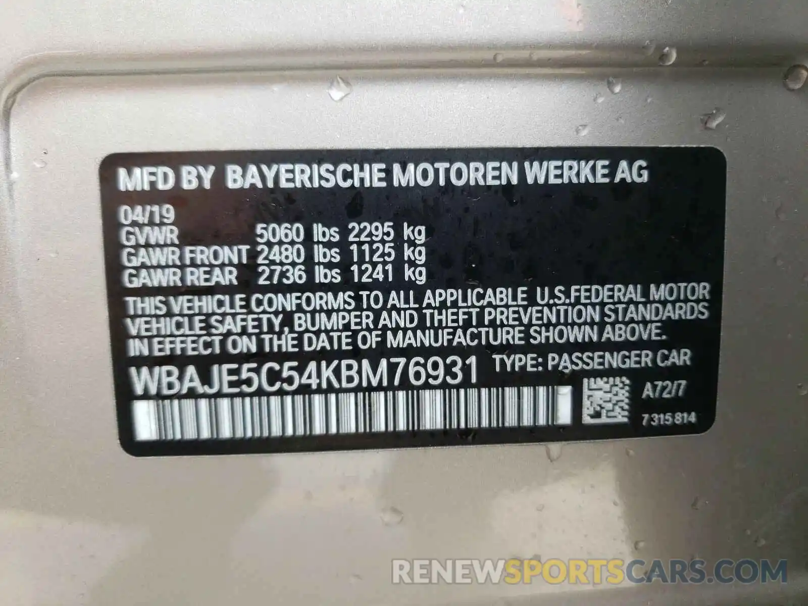 10 Photograph of a damaged car WBAJE5C54KBM76931 BMW 5 SERIES 2019