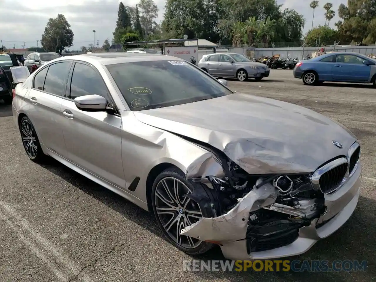 1 Photograph of a damaged car WBAJE5C54KG918934 BMW 5 SERIES 2019