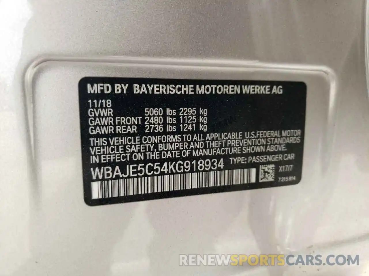 10 Photograph of a damaged car WBAJE5C54KG918934 BMW 5 SERIES 2019