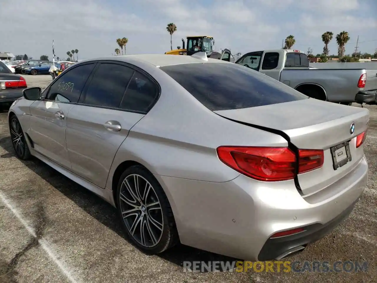 3 Photograph of a damaged car WBAJE5C54KG918934 BMW 5 SERIES 2019