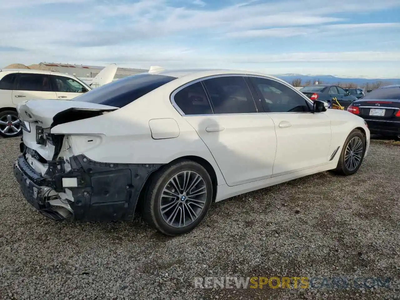 3 Photograph of a damaged car WBAJE5C54KWW10636 BMW 5 SERIES 2019