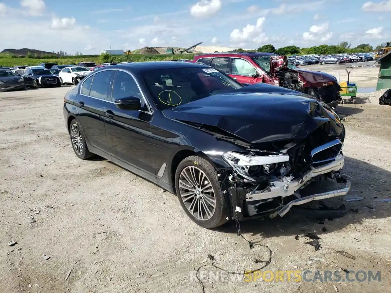 1 Photograph of a damaged car WBAJE5C55KWA98730 BMW 5 SERIES 2019