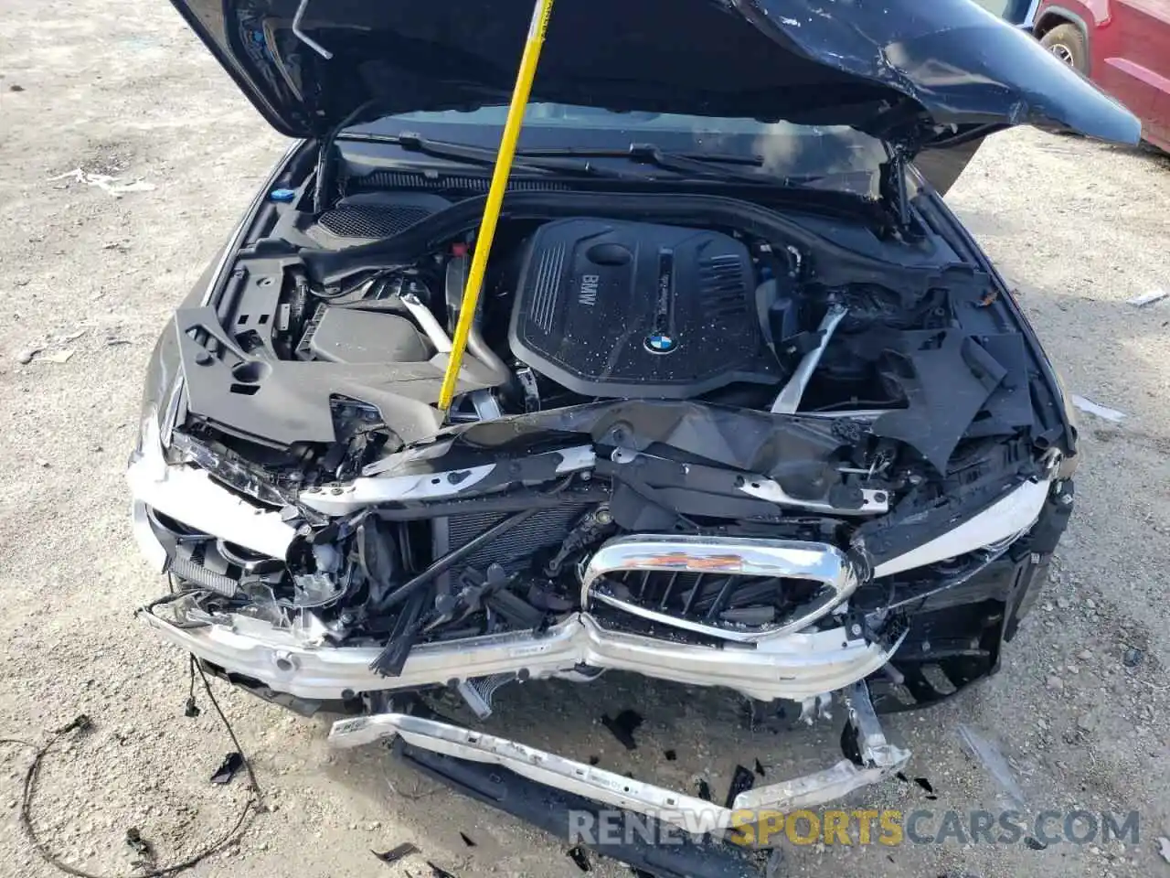 7 Photograph of a damaged car WBAJE5C55KWA98730 BMW 5 SERIES 2019