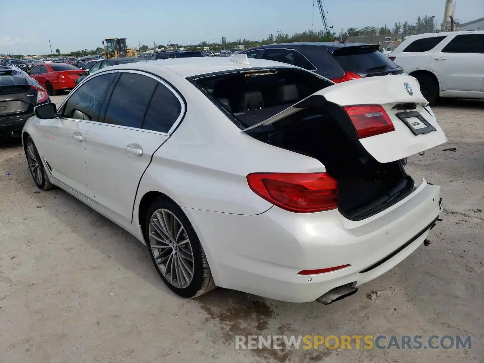 3 Photograph of a damaged car WBAJE5C55KWW08863 BMW 5 SERIES 2019