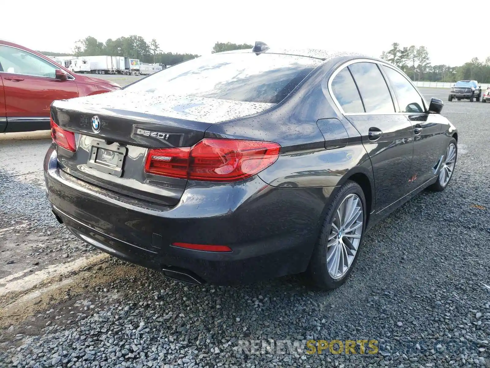 4 Фотография поврежденного автомобиля WBAJE5C55KWW12590 BMW 5 SERIES 2019