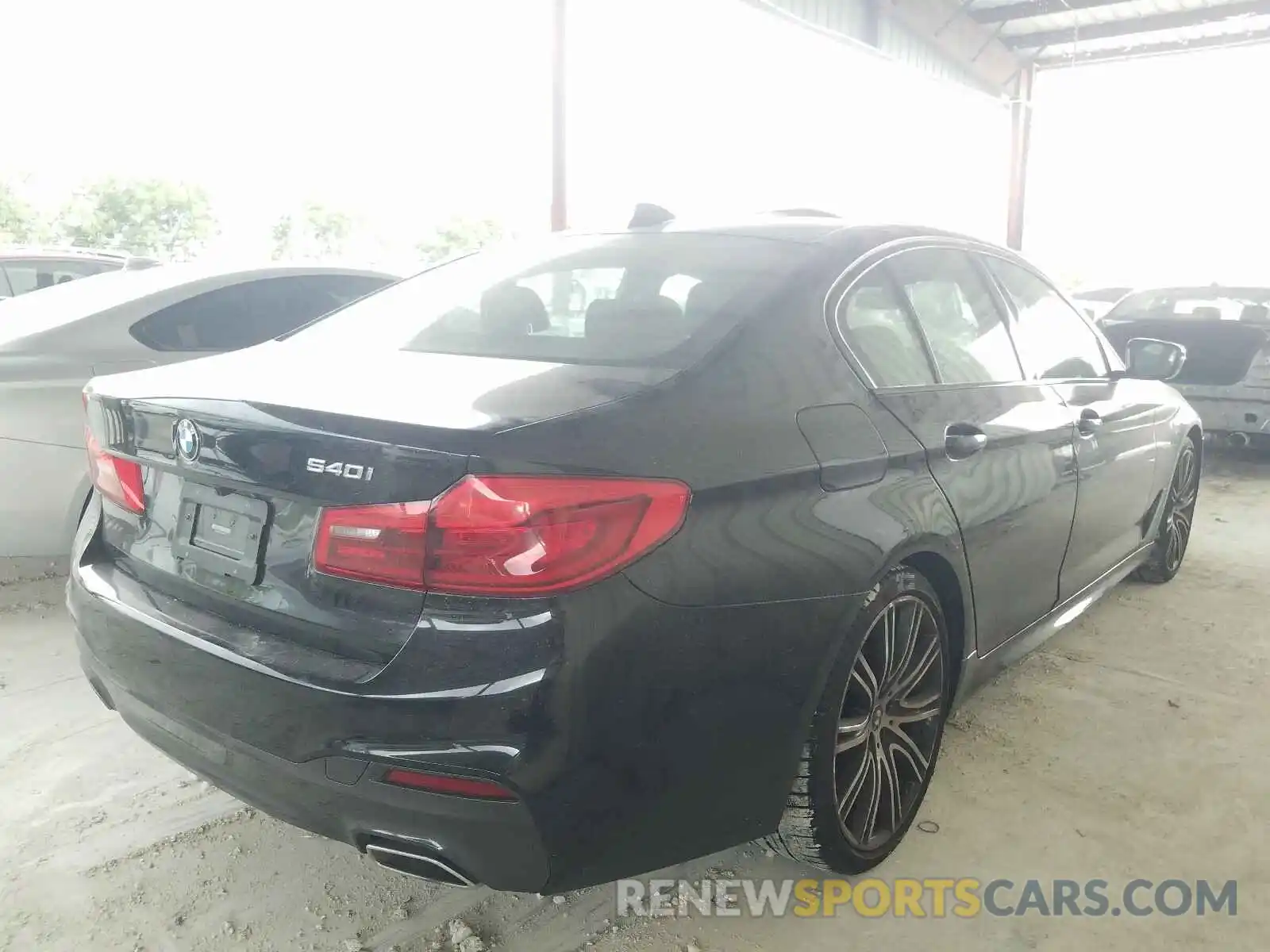 4 Photograph of a damaged car WBAJE5C55KWW28532 BMW 5 SERIES 2019