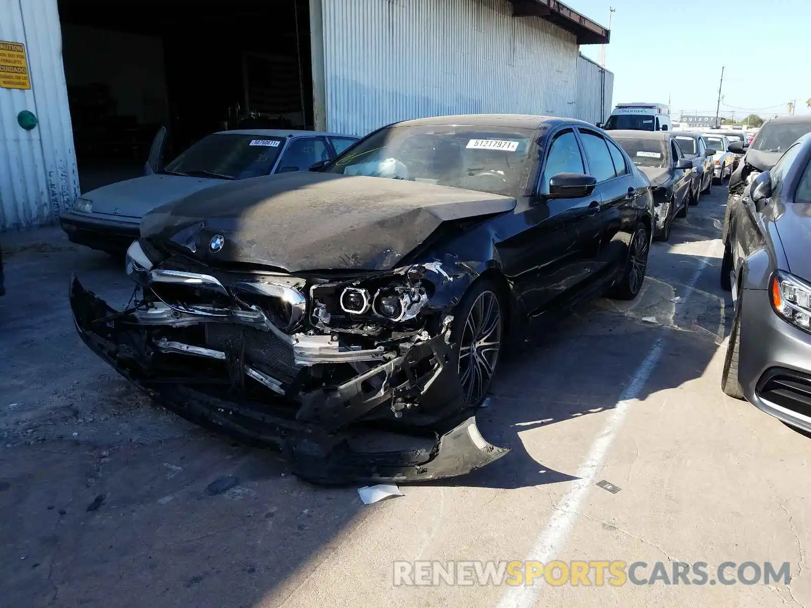 2 Photograph of a damaged car WBAJE5C56KWE66400 BMW 5 SERIES 2019