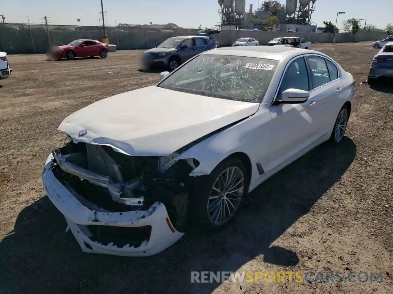 2 Photograph of a damaged car WBAJE5C56KWW11769 BMW 5 SERIES 2019