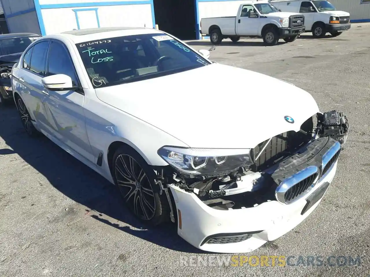 1 Photograph of a damaged car WBAJE5C56KWW20892 BMW 5 SERIES 2019