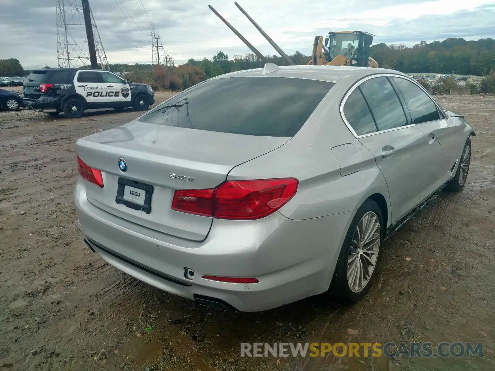 4 Photograph of a damaged car WBAJE5C57KWW07956 BMW 5 SERIES 2019