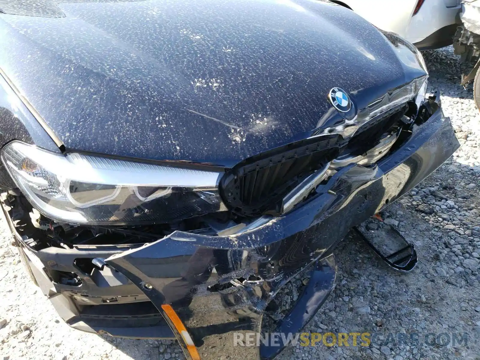 9 Photograph of a damaged car WBAJE5C57KWW17483 BMW 5 SERIES 2019