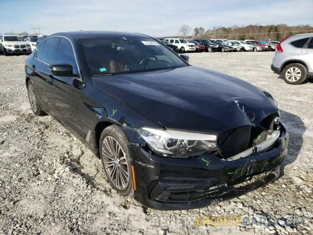 1 Photograph of a damaged car WBAJE5C58KWA98690 BMW 5 SERIES 2019