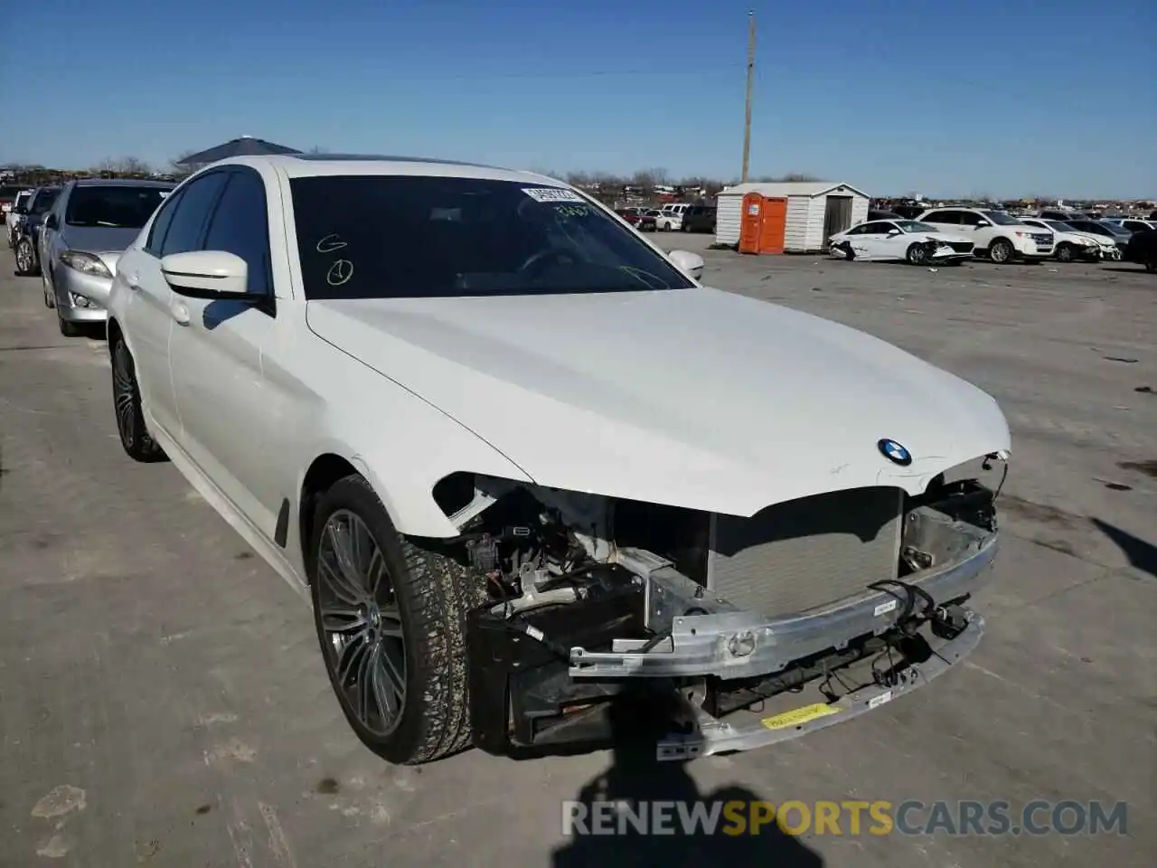 1 Photograph of a damaged car WBAJE5C58KWE66091 BMW 5 SERIES 2019