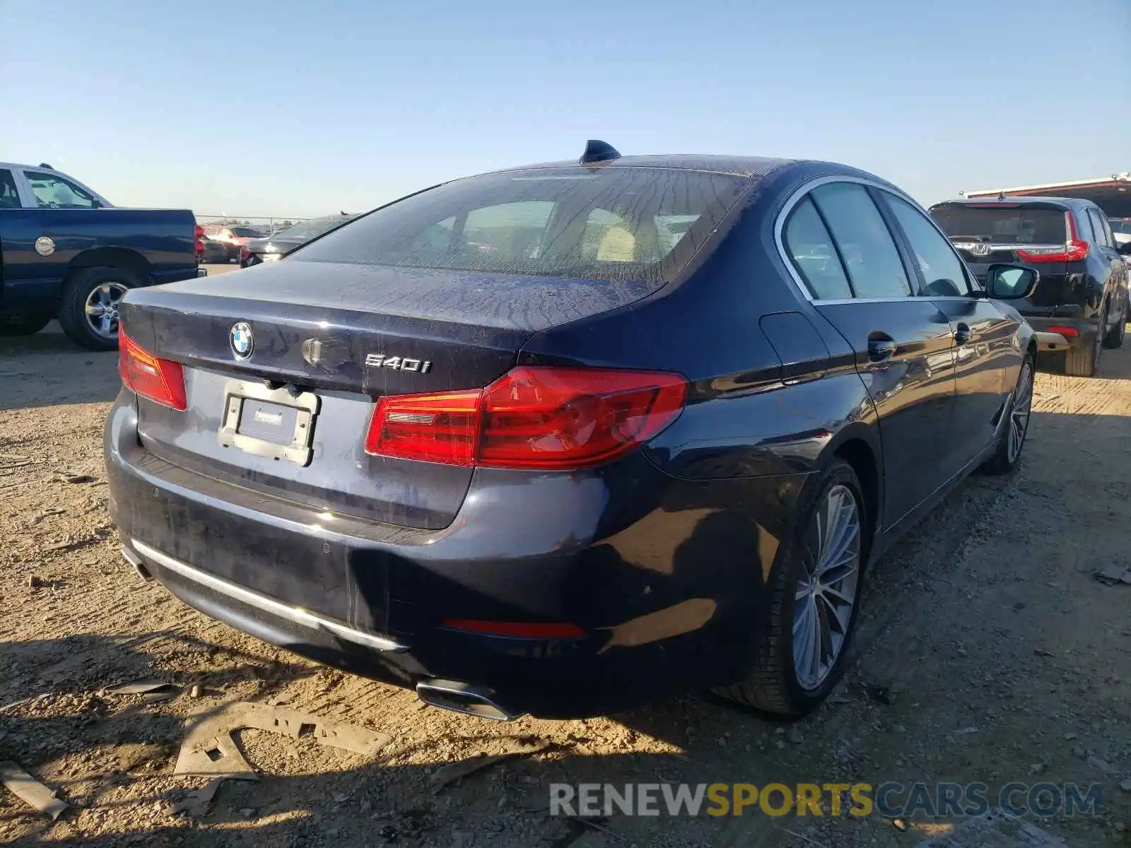 4 Photograph of a damaged car WBAJE5C58KWW18948 BMW 5 SERIES 2019