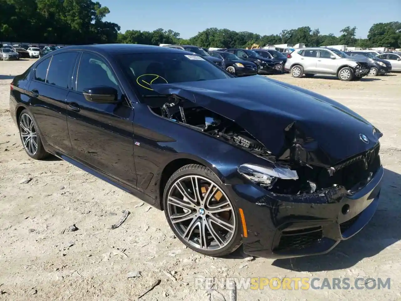 1 Photograph of a damaged car WBAJE5C59KWE66309 BMW 5 SERIES 2019