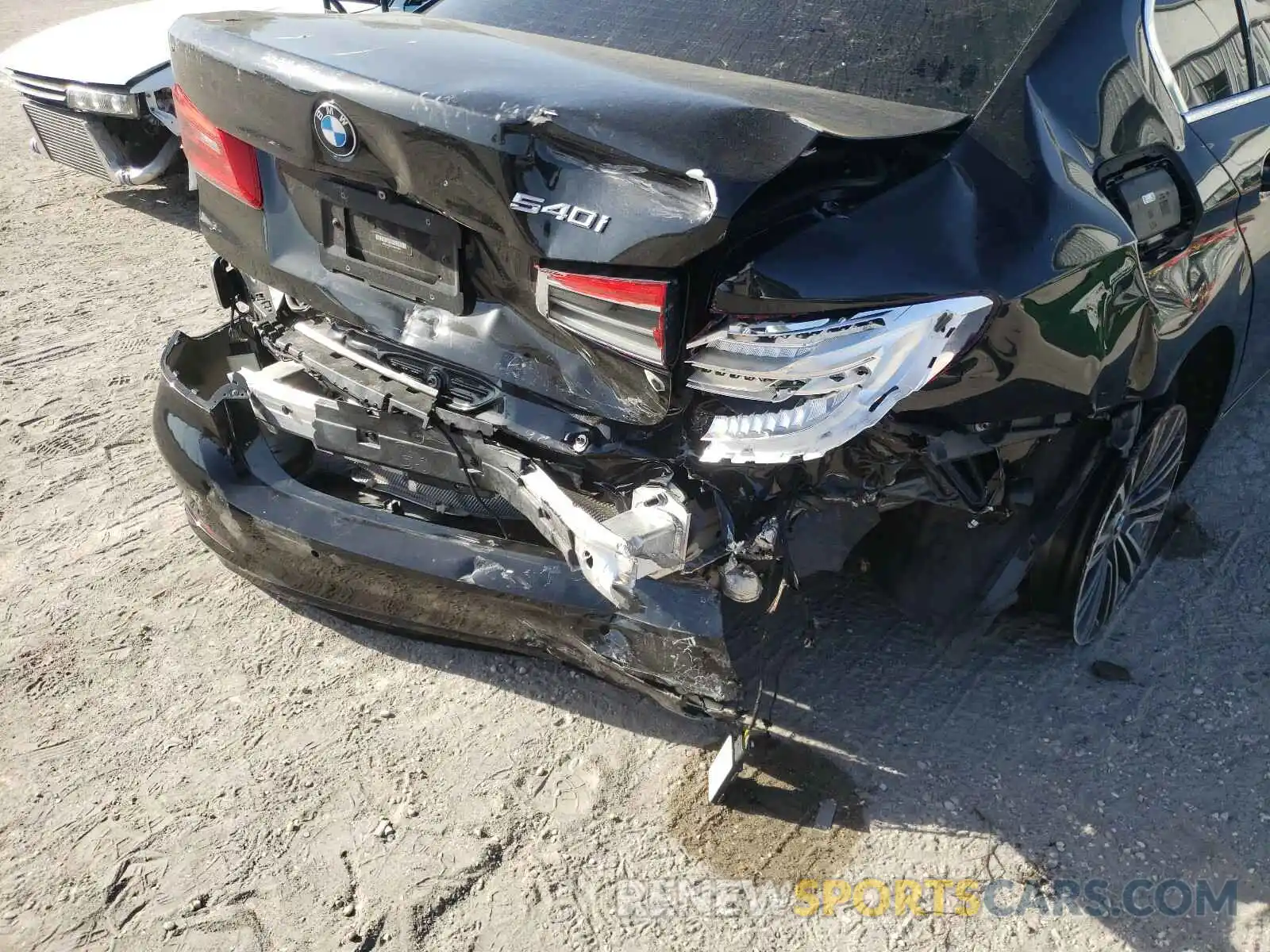 9 Photograph of a damaged car WBAJE5C59KWW12091 BMW 5 SERIES 2019
