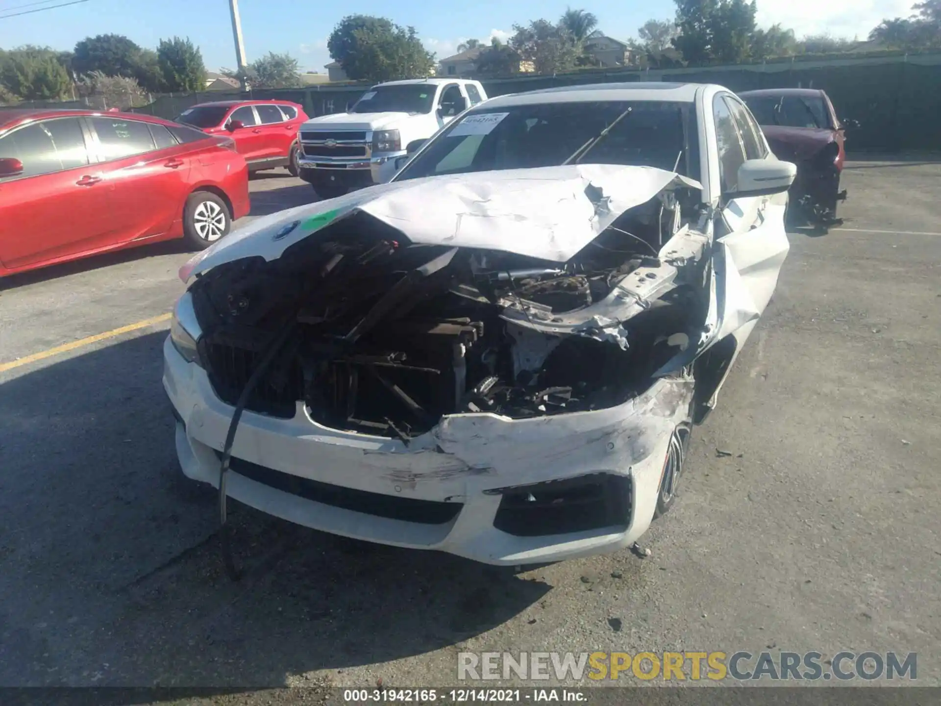 6 Photograph of a damaged car WBAJE5C59KWW24452 BMW 5 SERIES 2019