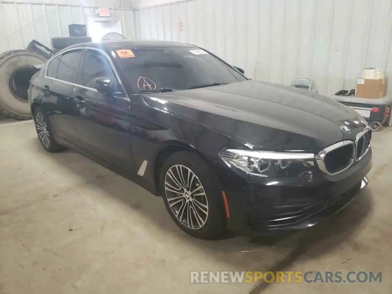 1 Photograph of a damaged car WBAJE5C59KWW30381 BMW 5 SERIES 2019