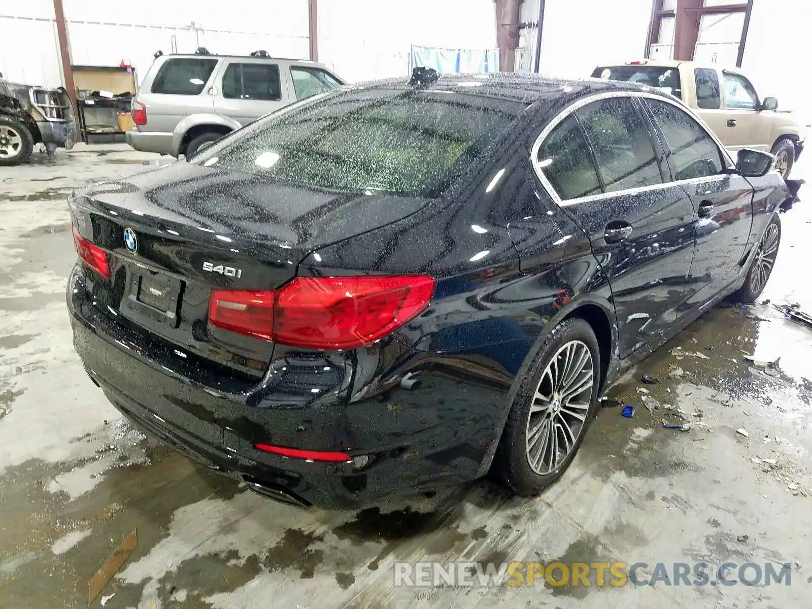 4 Photograph of a damaged car WBAJE5C5XKG919831 BMW 5 SERIES 2019