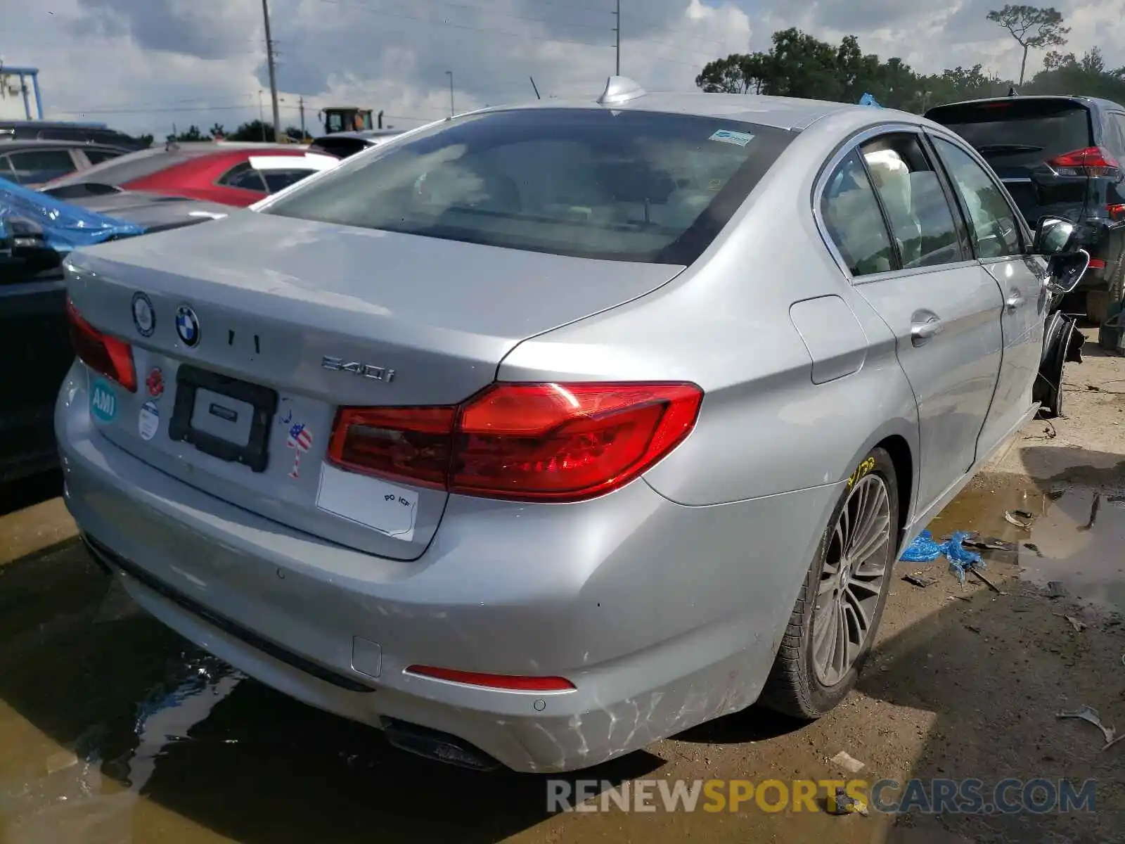 4 Photograph of a damaged car WBAJE5C5XKWW07952 BMW 5 SERIES 2019