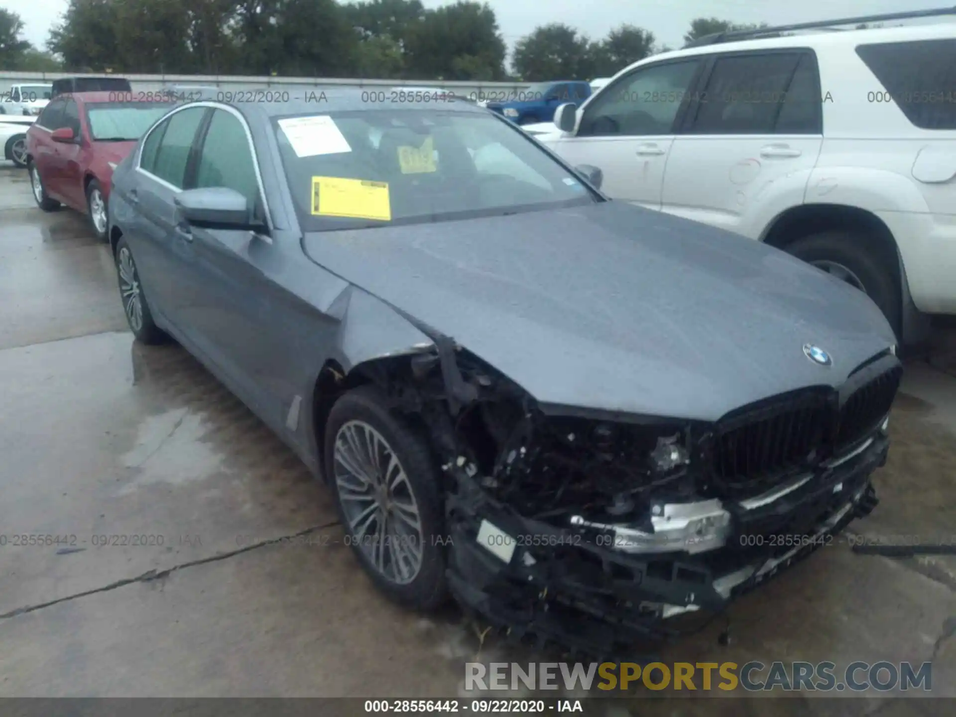 1 Photograph of a damaged car WBAJE5C5XKWW17588 BMW 5 SERIES 2019