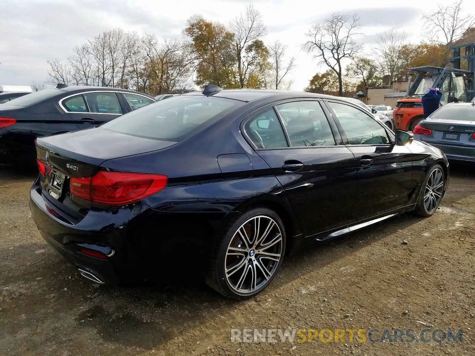 4 Photograph of a damaged car WBAJE5C5XKWW22032 BMW 5 SERIES 2019